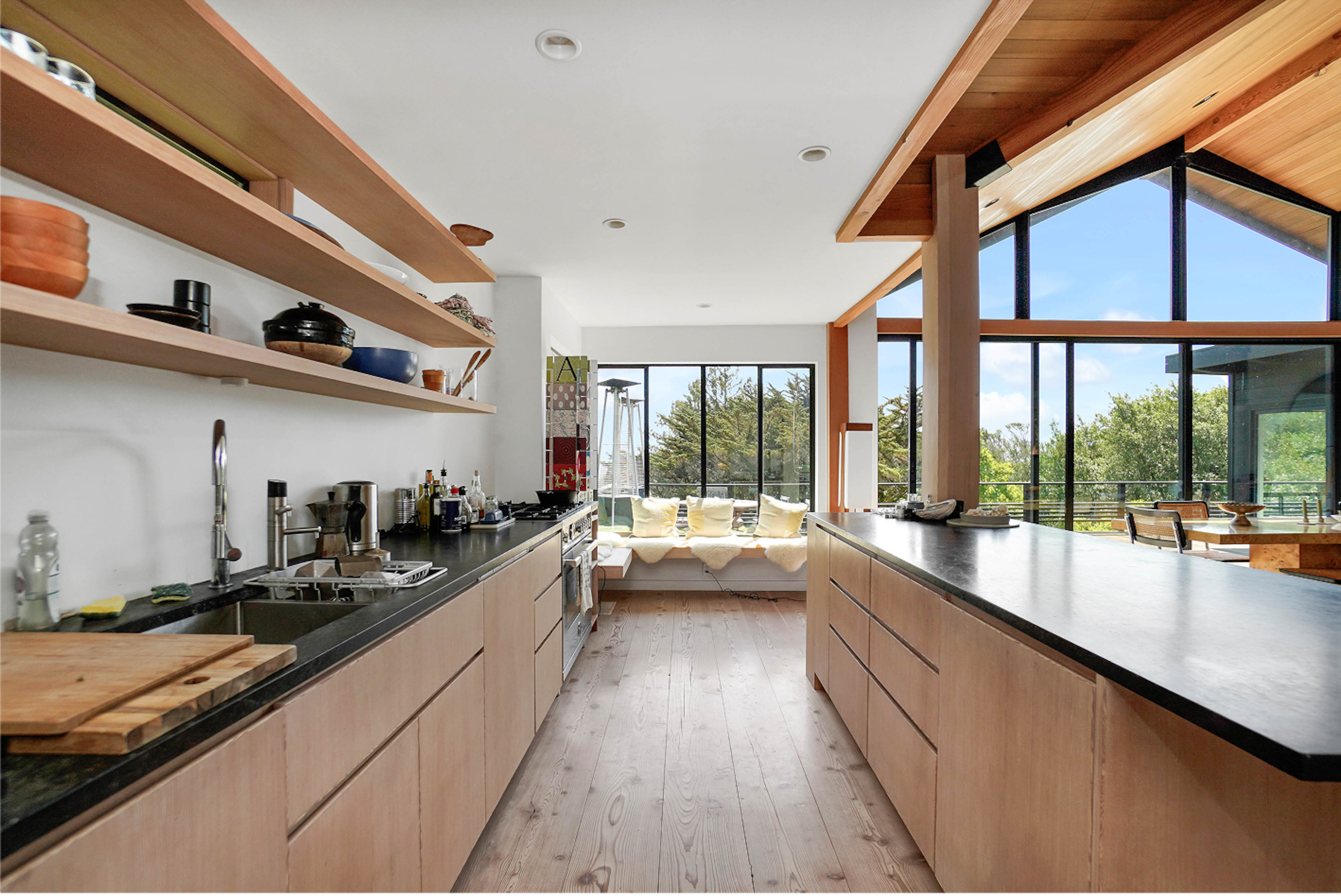 Cedar Sauna, Deck & Trees in Mill Valley Hills - Photo 1