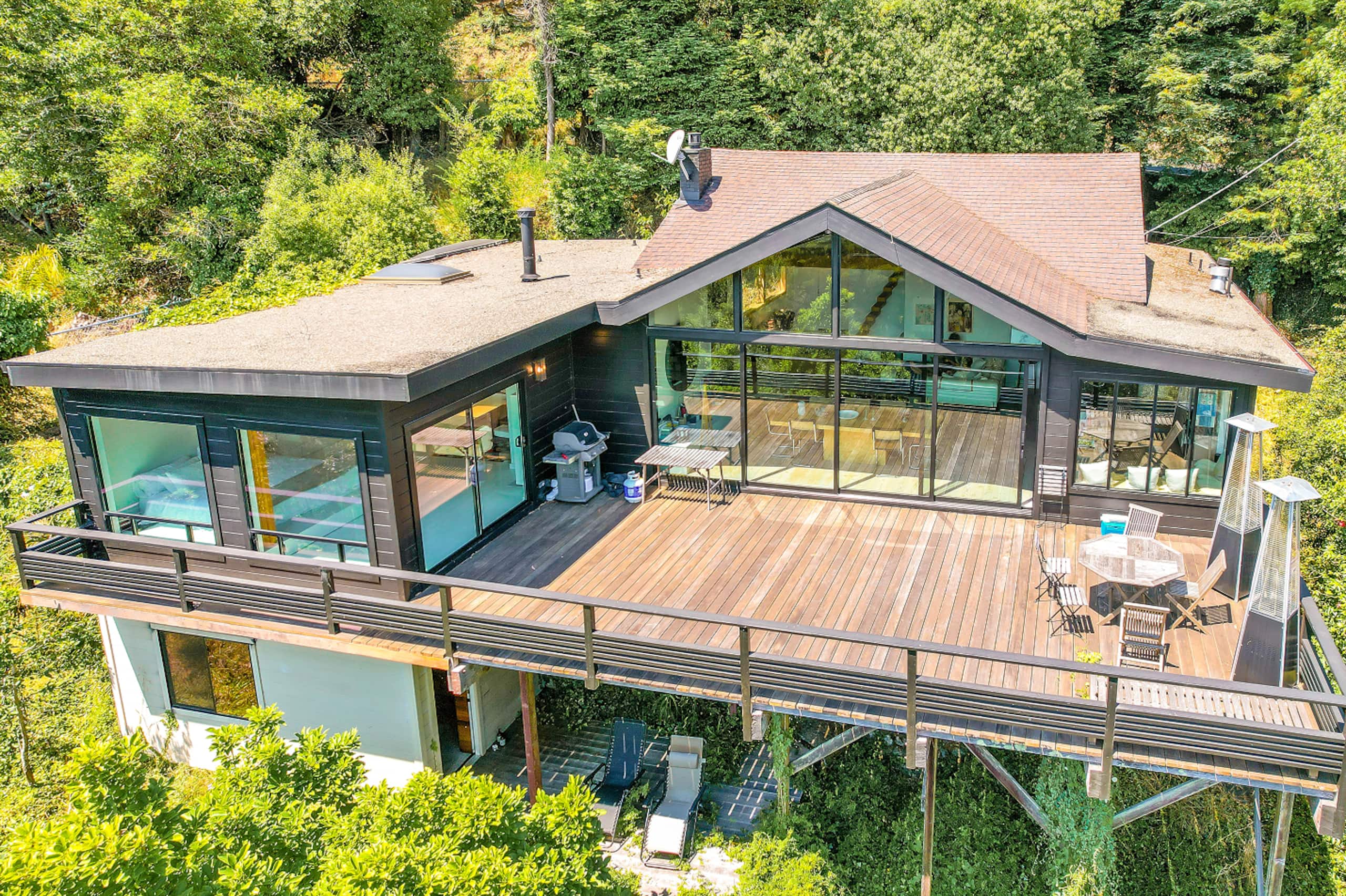 Cedar Sauna, Deck & Trees in Mill Valley Hills - Photo 7