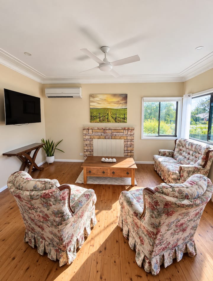 Ferguson House  Cosy Hunter Valley Escape - Hunter Valley
