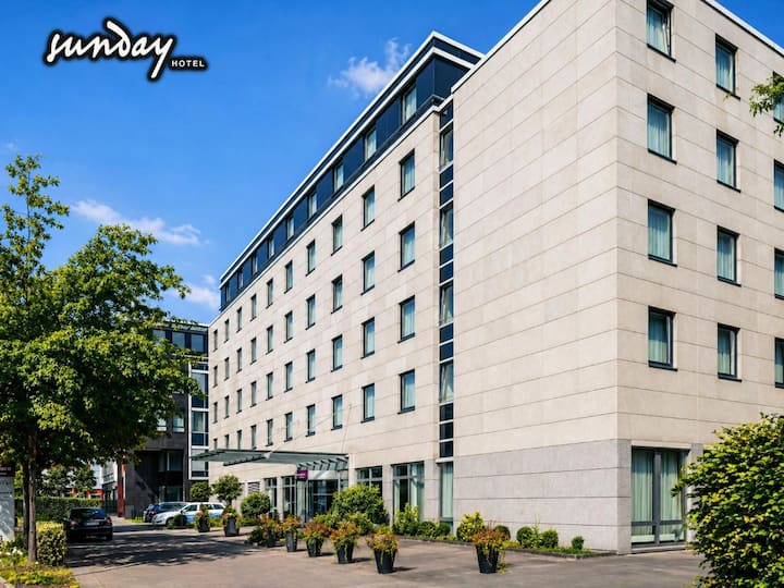 Sunday Hotel Düsseldorf - Chambre Pmr - Düsseldorf