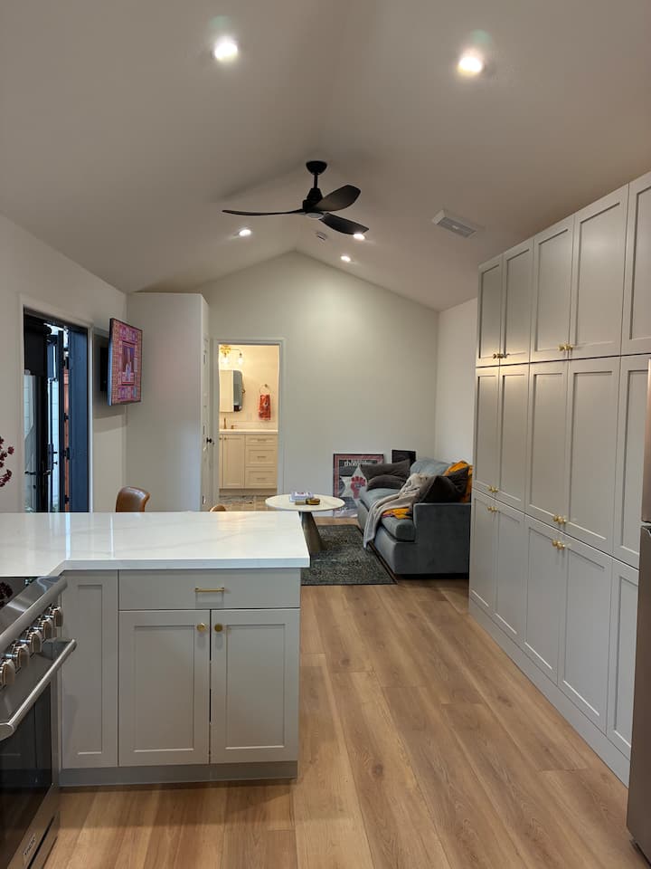 Beautiful Brand New Studio Adu In Sonoma. - Sonoma, CA