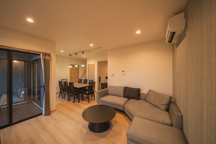 A Newly Built House With A Hot Spring - Beppu