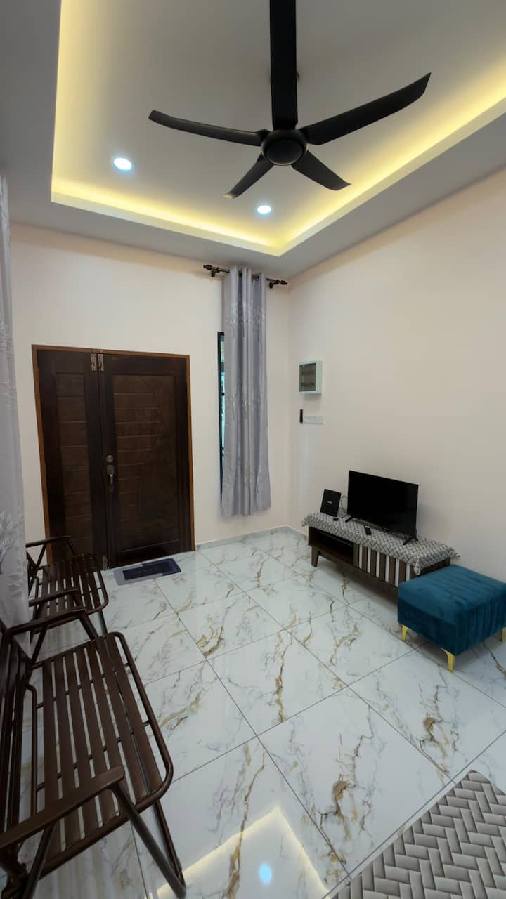 Shadaa Homestay“cozy 3br Homestay In Bakri Muar” - Bukit Pasir