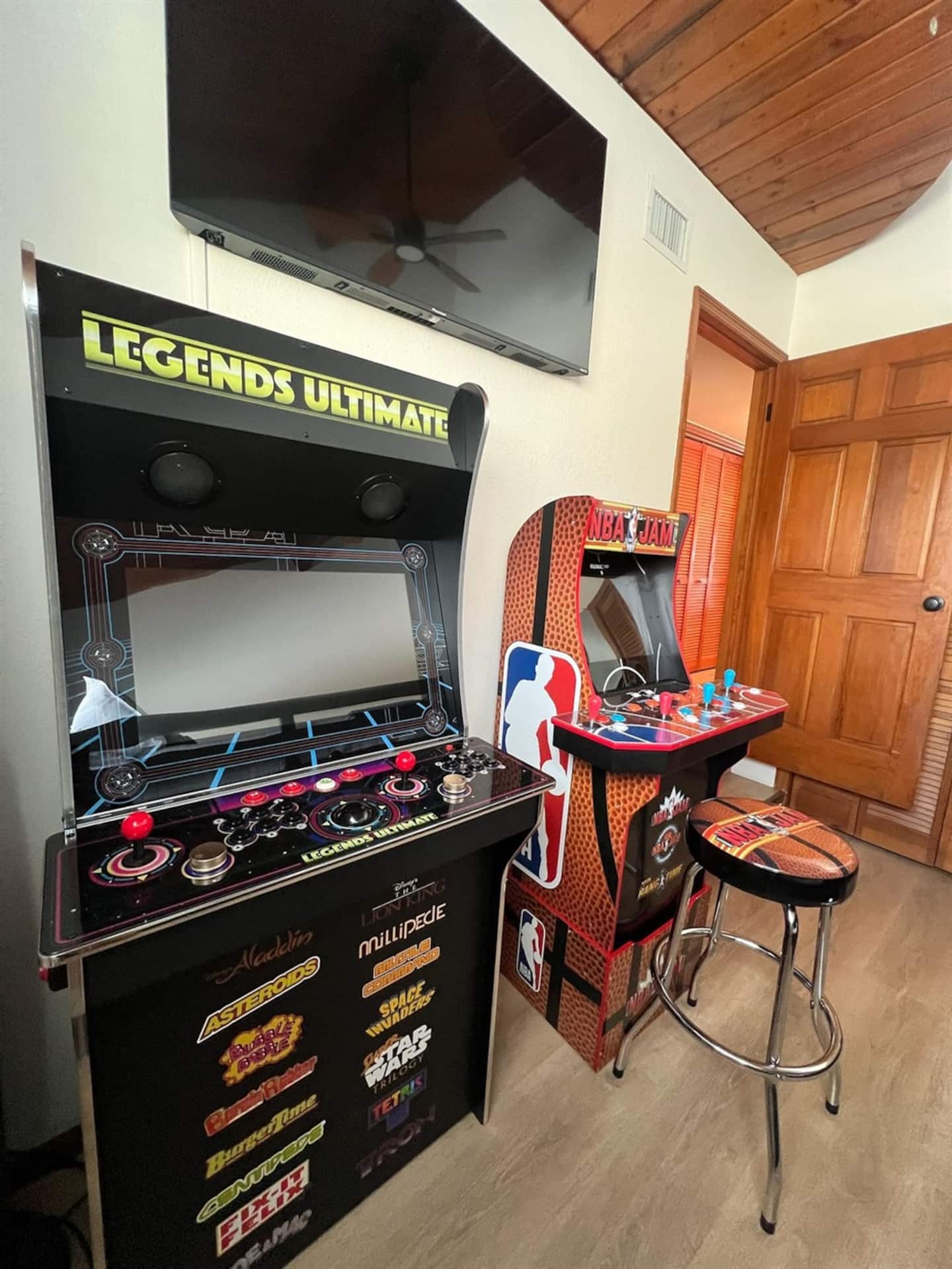 Hello Sunshine arcades