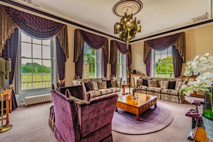 Historic Secluded Estate With Vast Underground Spa - Raptor Foundation
