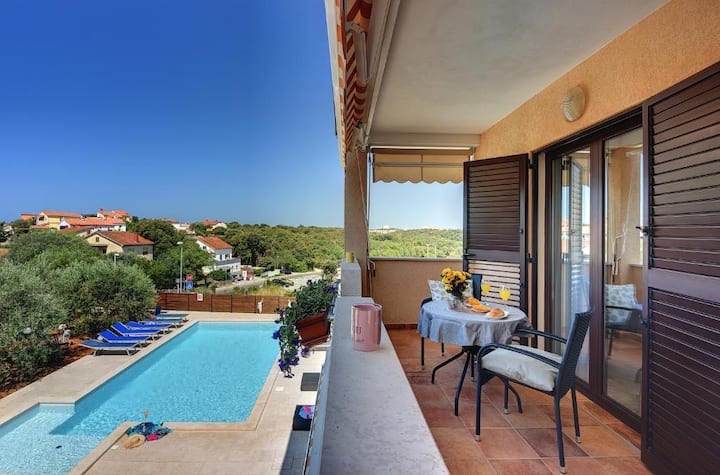 Borghetto Apartment With Private Terrace - Premantura