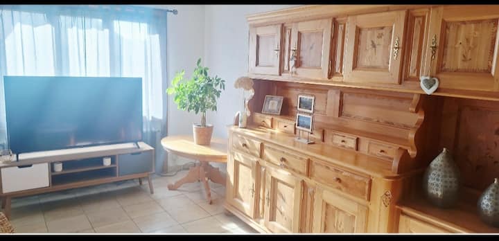 Charmant Appartement Proche Lac Et Montagne - La Roche