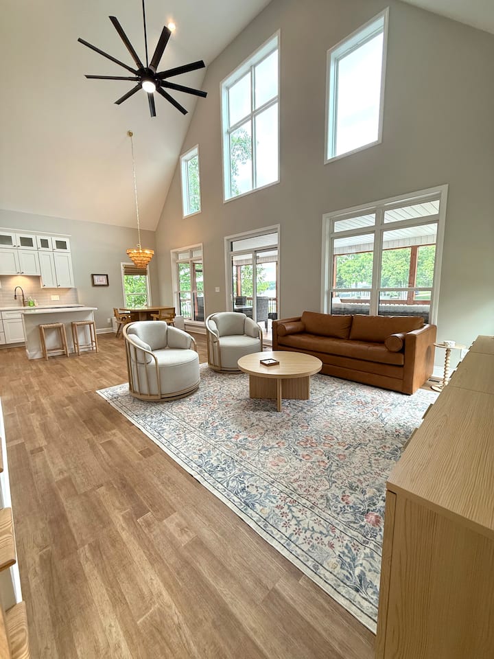 Brand New Lakefront Home! Private Dock! Kayaks! - High Rock Lake, NC