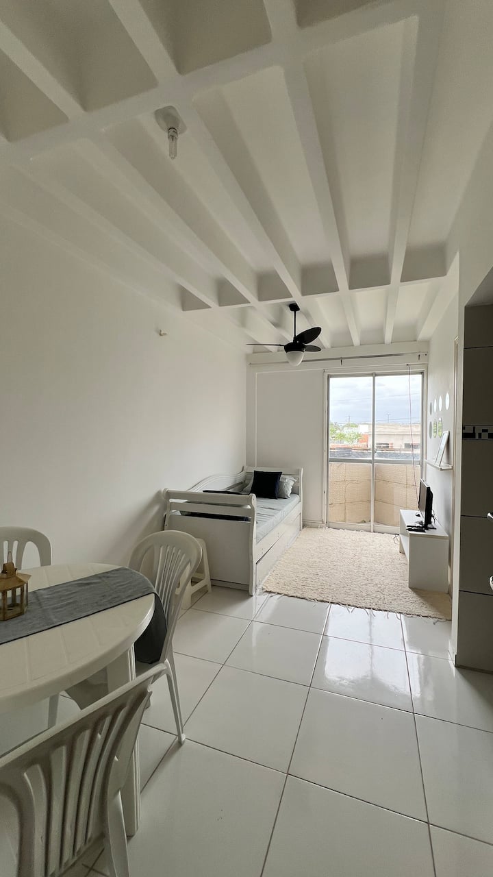 Apartamento Em Condomínio Clube Com Piscina. - Matinhos