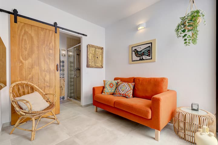 Hidden Gem In Estepona Old Town | Rooftop & Patio - Estepona