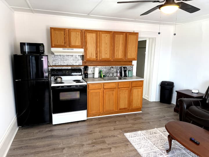 Littleton Apartment - Littleton, NH