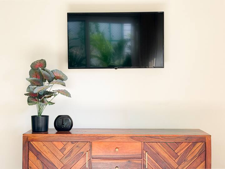 Living room image 3