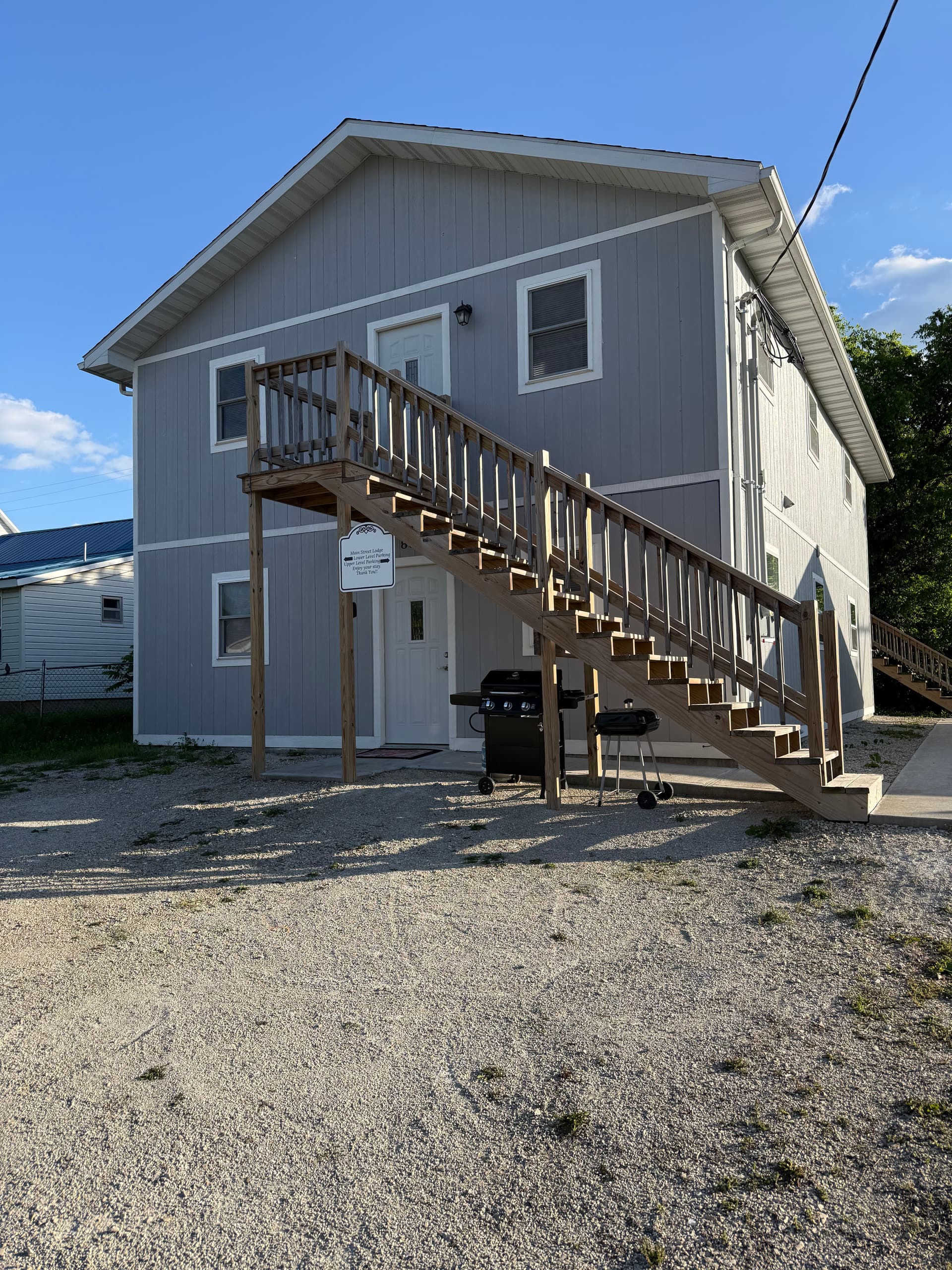 Main Street Lodge A