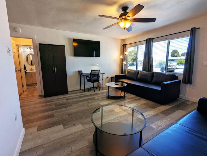 Renovated 1br • Sleeps 6 • Bay 10min • Parking - San Diego, CA