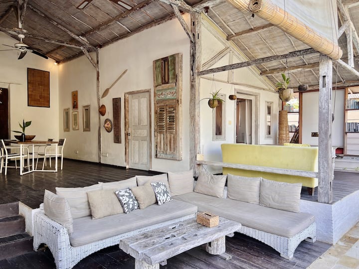 Villa Manis-cozy Traditional 2b In Central W/pool - Gili Islands