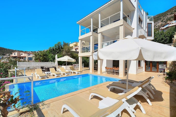 Villa Samsara
Kalkan Da şAhane Deniz Manzaralı - Kalkan