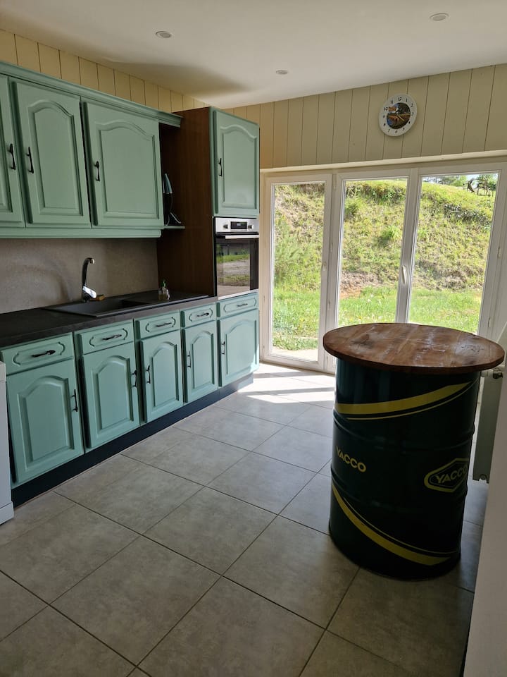 Jolie Petite Maison De Campagne - Lac de Vouglans