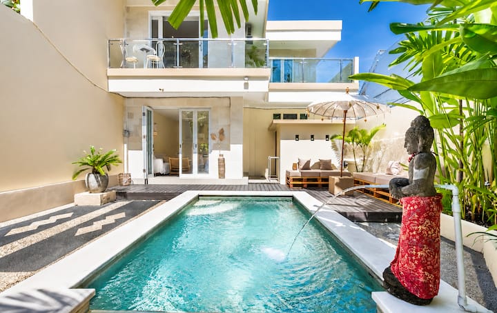 Family Friendly 3br Poolvilla Central Seminyak - Seminyak