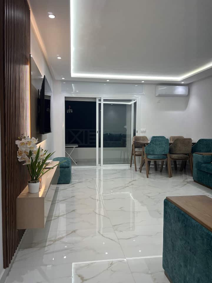 Appartement Moderne Face à La Mer - Oued Laou