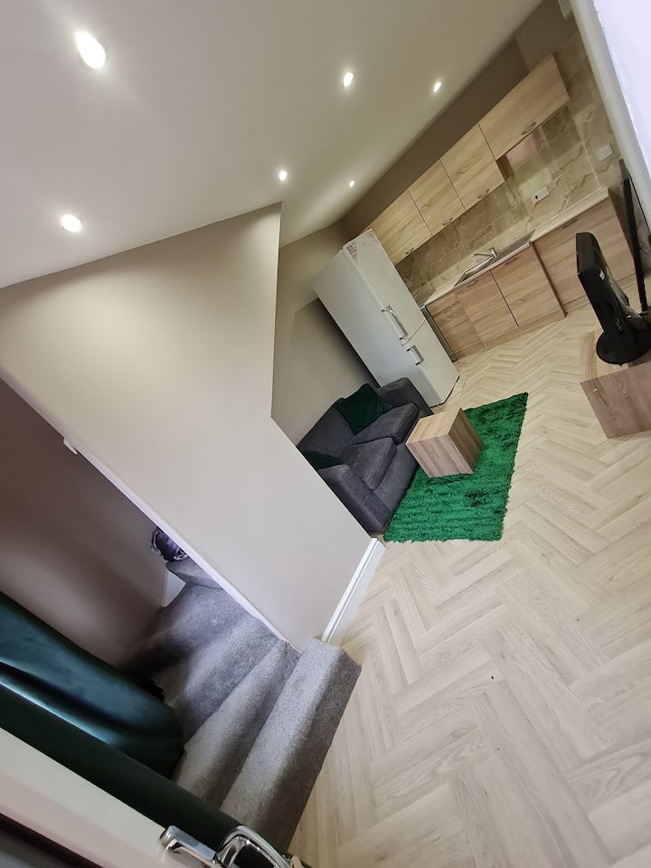 Cozy House Next To Motorway 12 Min To City Center - Paisley
