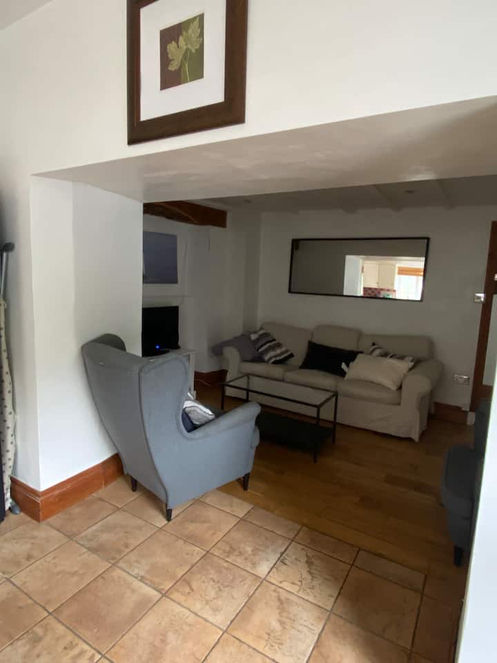 Felingog At 35 - Room 3 - Solva