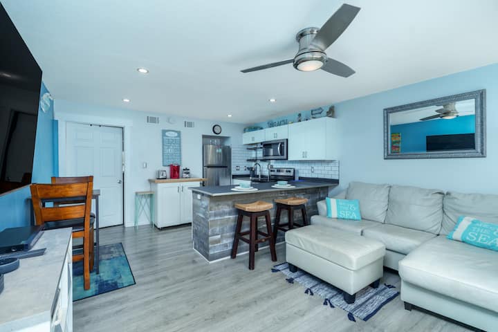La Tortuga. 1-min Walk To Beach. Sleeps 5. Pool - フォート・ウォルトン・ビーチ, FL