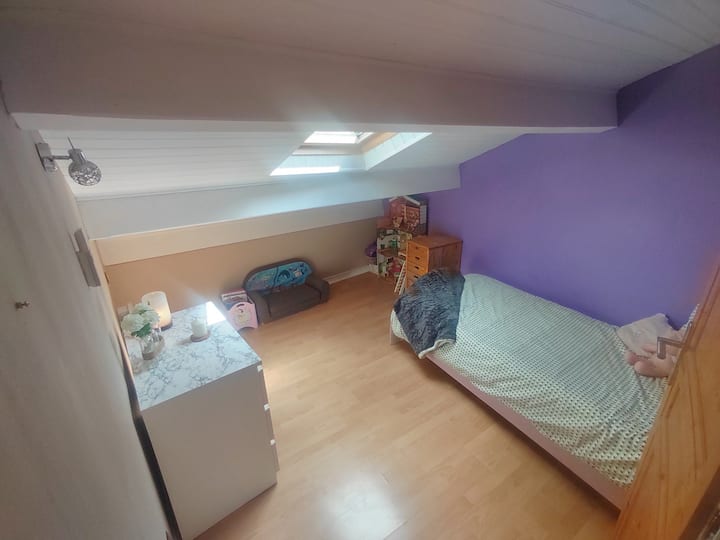 Spálňa 4