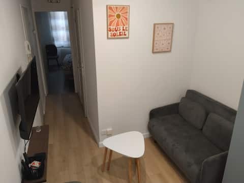 Top Airbnb: Cozy apartment in the heart of Blois à Blois