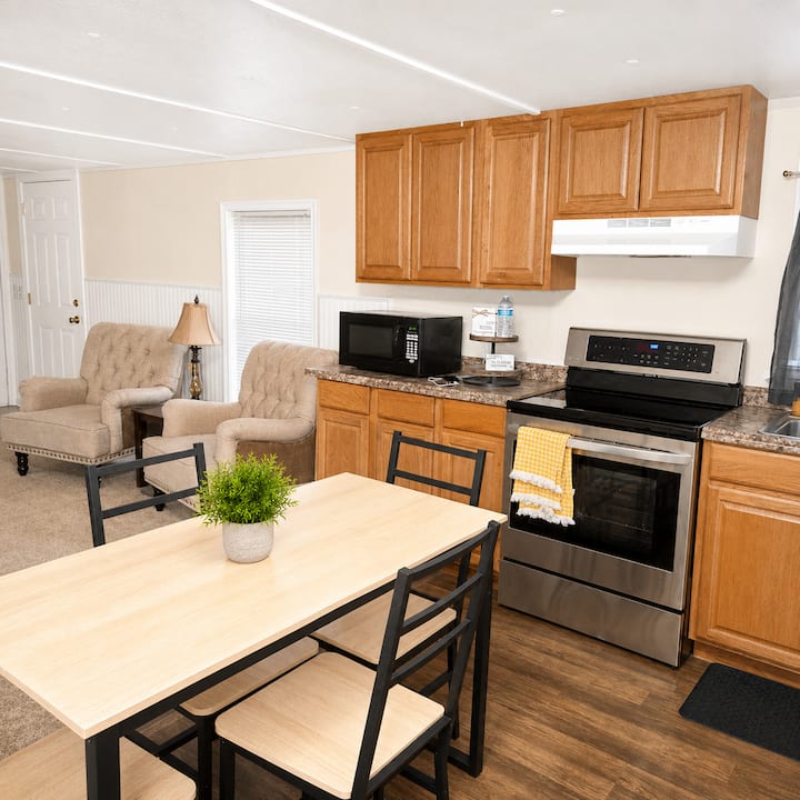 Small College (Uncp) Town & Cozy Country Living - Pembroke, NC