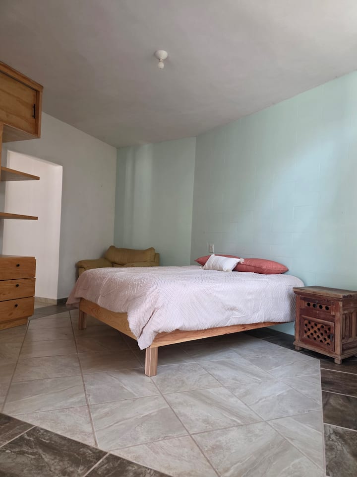 Dhomë gjumi 1