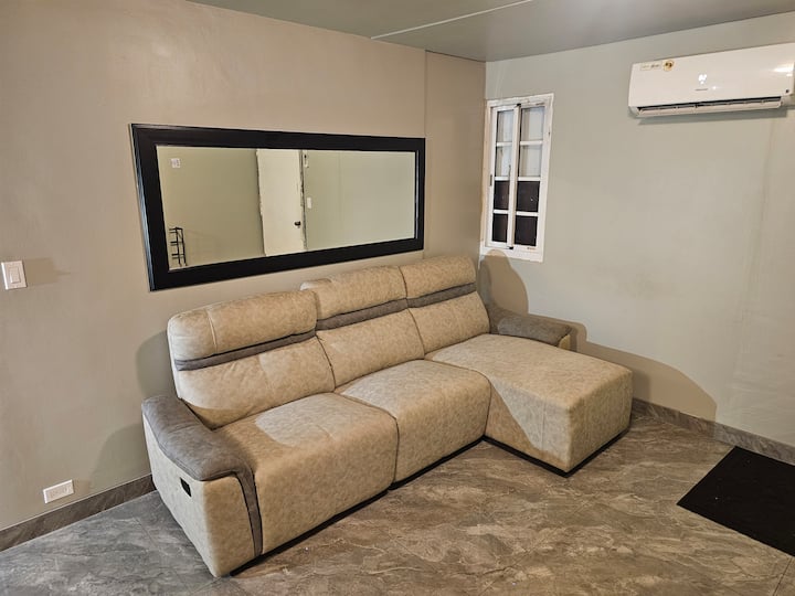Cozy 2 Bedroom Whole House Near Micronesia Mall - Guam