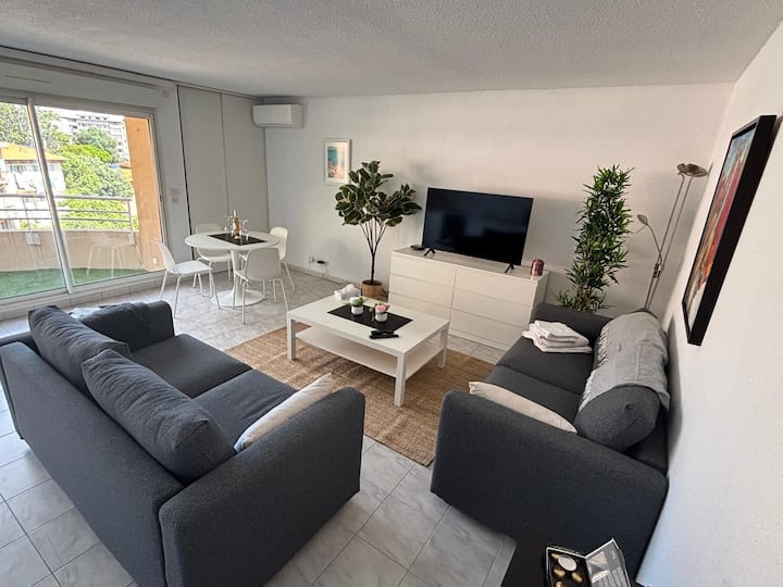 Apartment In Beausoleil - Monaco