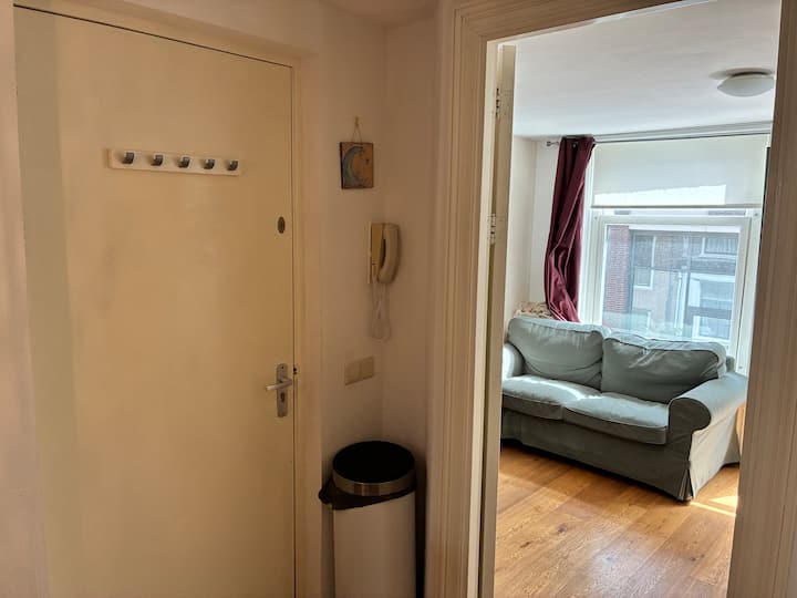 Cozy Little Apartment In The Heart Of Amsterdam - Amsterdam
