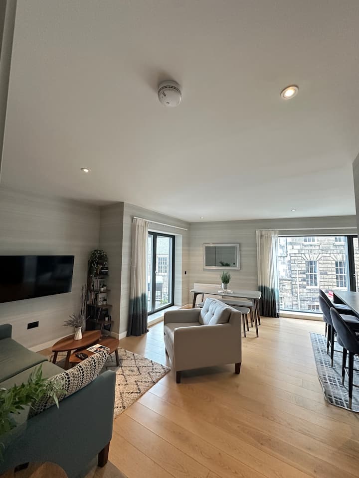 Modern Flat In New Town - Edimburgo