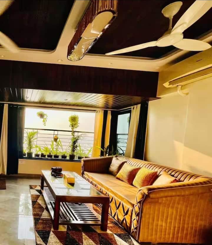 Sea View Flat In Juhu Beach . - ムンバイ