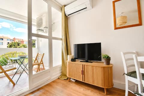 Top Airbnb: Apartment - Cap d'Agde - terrace and parking in Agde