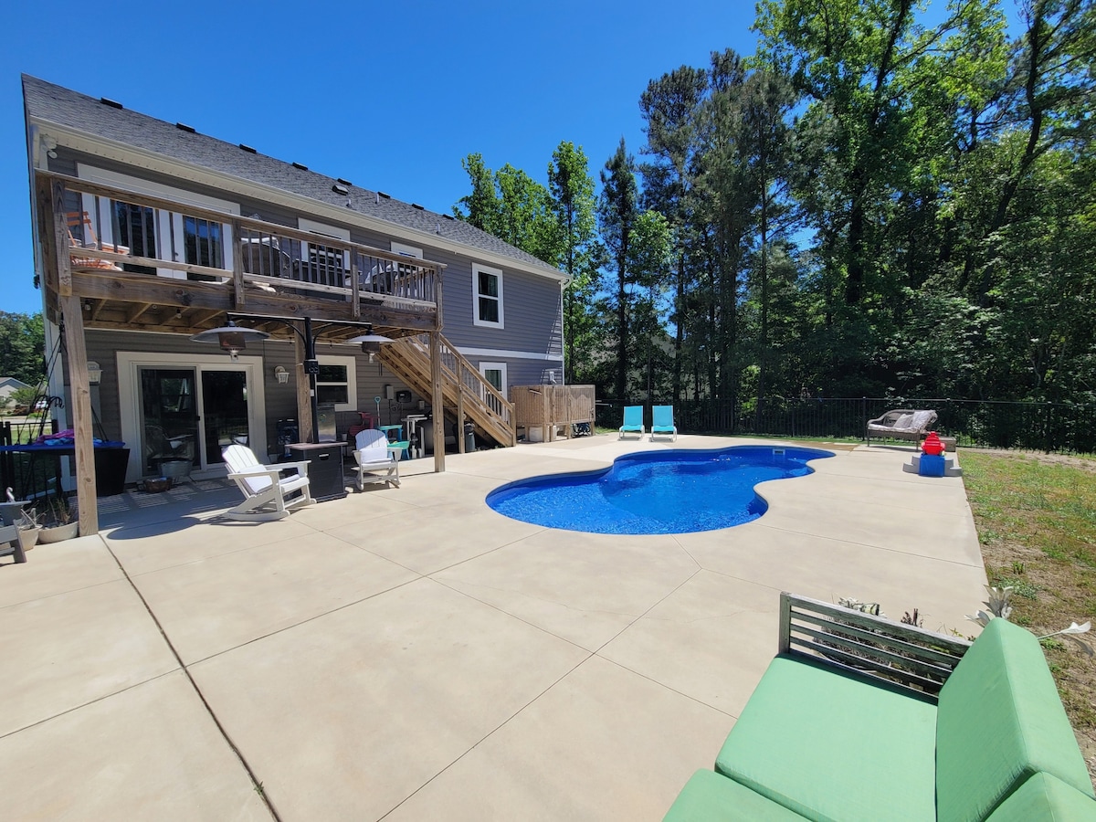 ~Private Pool~15 minutes from the beach in Manteo
