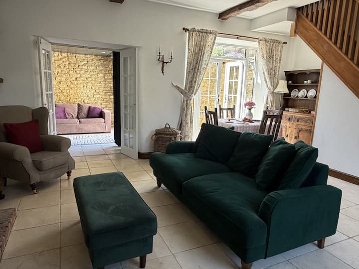 Charming Two Bedroom Cottage In Chipping Norton - Chipping Norton