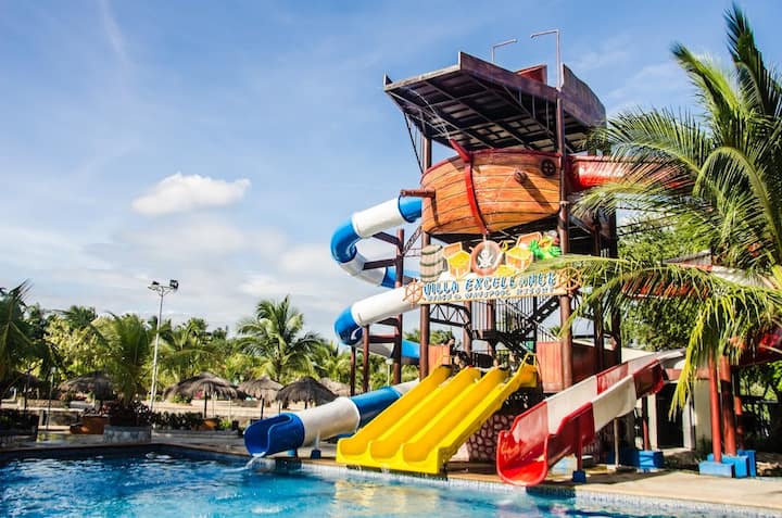 Exciting Villa For 4, Waterpark Access | Near Mnl - Tanza