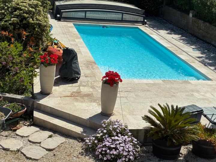 Maison Provençale Avec Piscine - Toulon