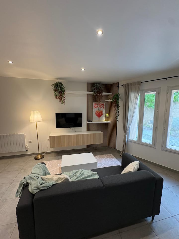 T2 Cosy Centre Du Village
Verdon&champs De Lavande - Riez