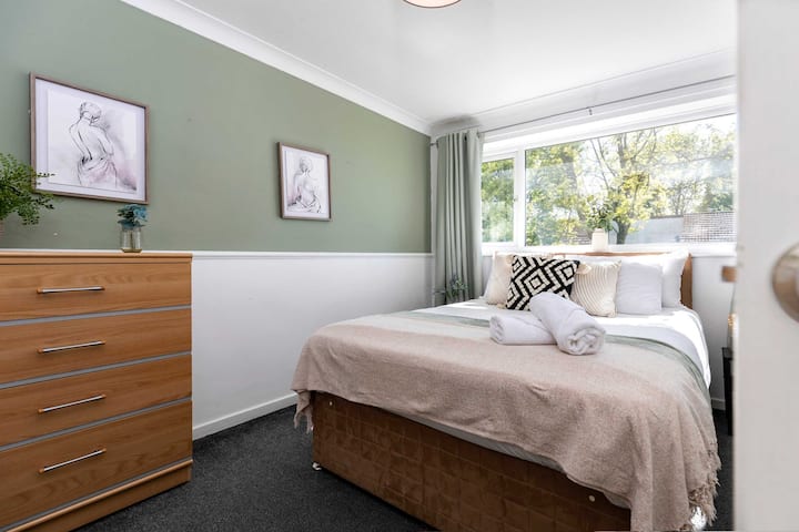 3-bed House Near City, Parking, Sleeps 5 - Newcastle upon Tyne