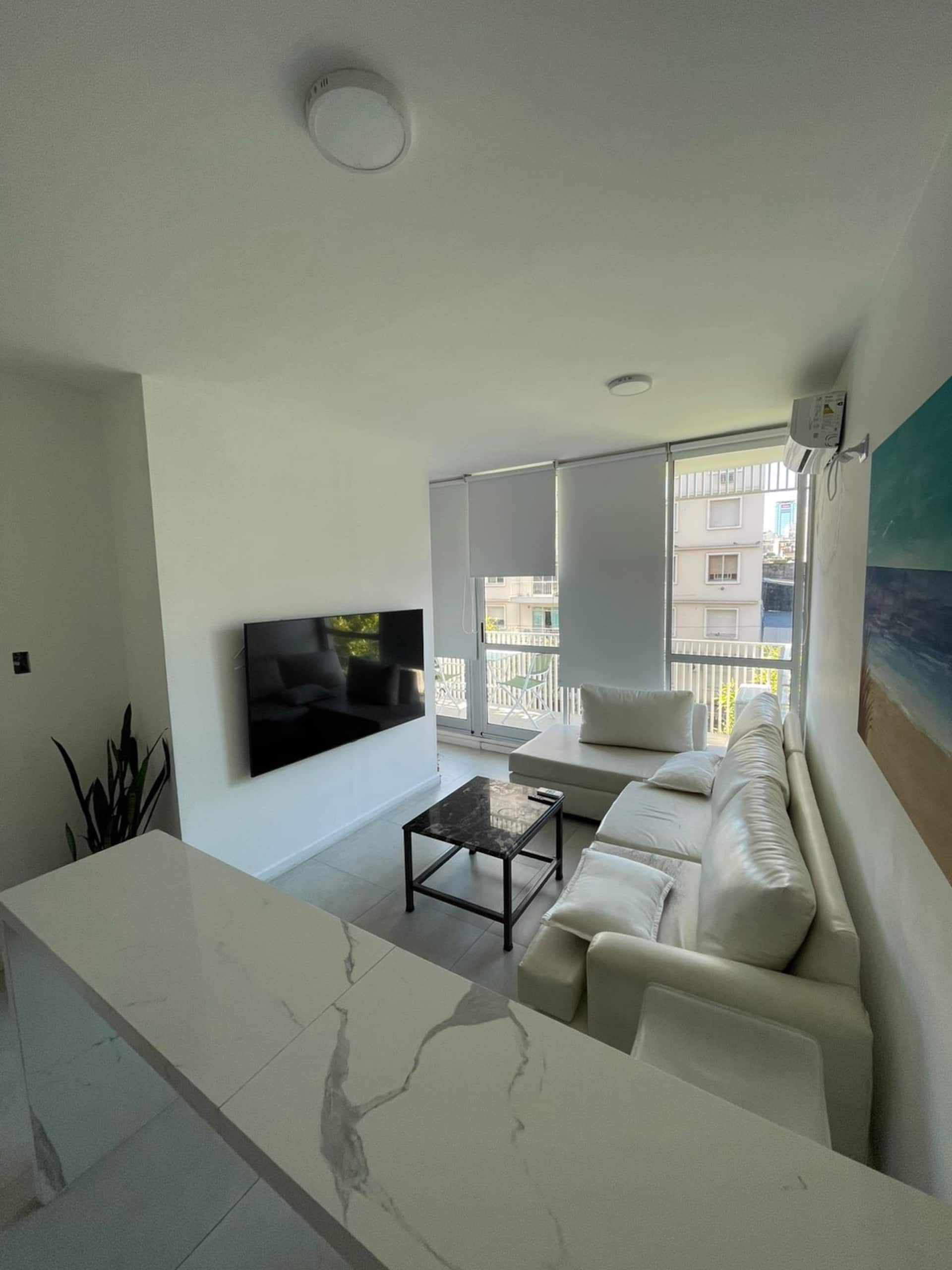 New and bright apartment in San Telmo