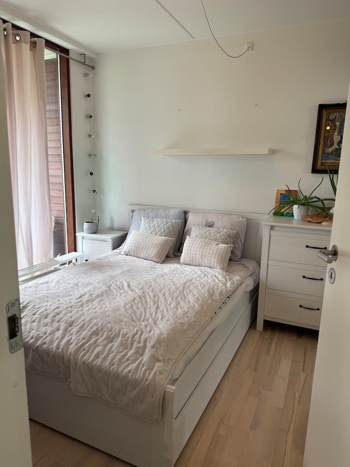 Bright 2 Bedroom Apartment In Attractive ØRestad - Kopenhagen