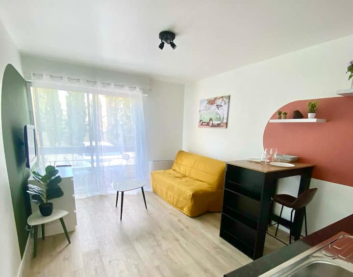 Appartement Coloré En Bord De Mer - Talmont-sur-Gironde