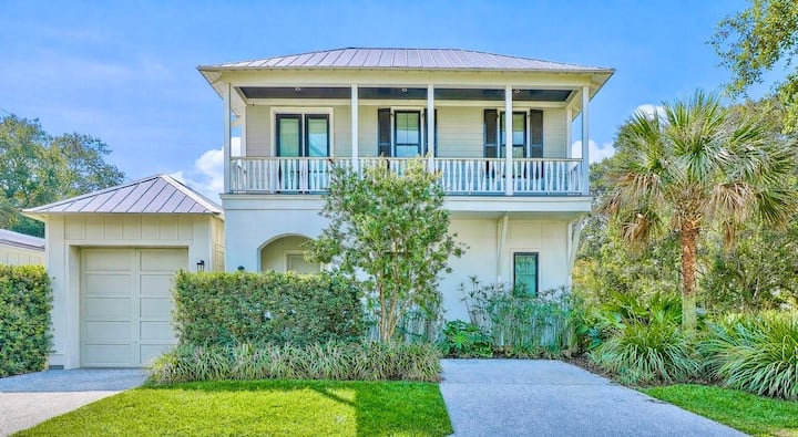 Luxury Shem Creek Estate - Mount Pleasant, SC