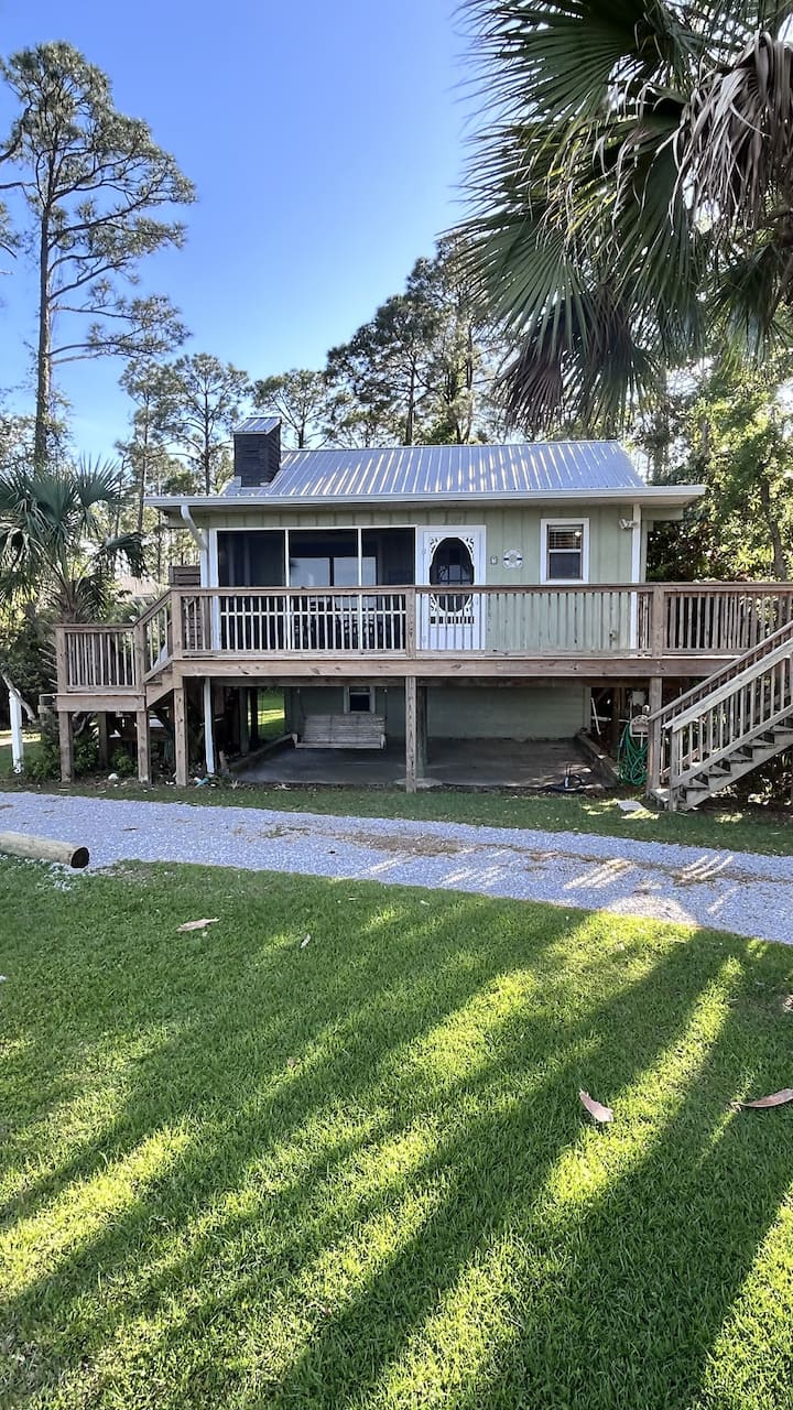 Breezy Bay Cabin - Cape San Blas, FL