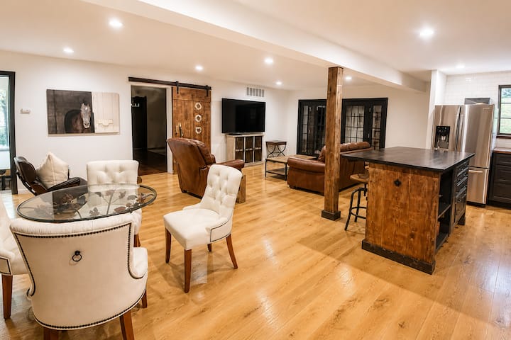 Mattituck Vineyard Views: Private Patio And Bbq - Hamptons, NY