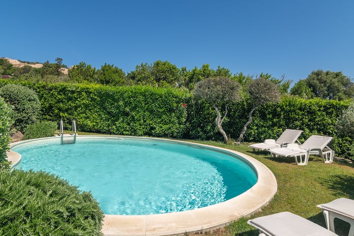 Villa Viola Con Piscina E Giardino - La Maddalena