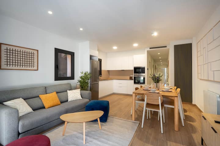 Cozy Apartment With A Relaxing Garden - Gerona